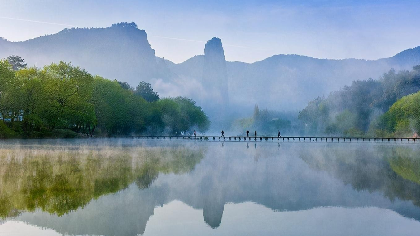 鄉(xiāng)間,、流水,、人家